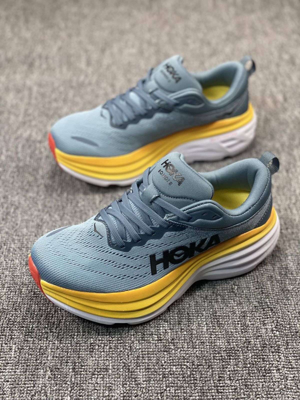 HOKA ONE ONE BONDI 8 ホカオネオネ ランニングシューズ メンズ