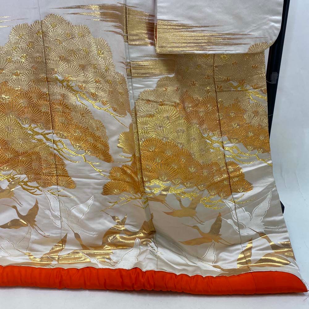 色打掛 正絹 鶴 刺繍 金 赤 打掛 Mサイズ 裄66 花嫁衣裳 婚礼