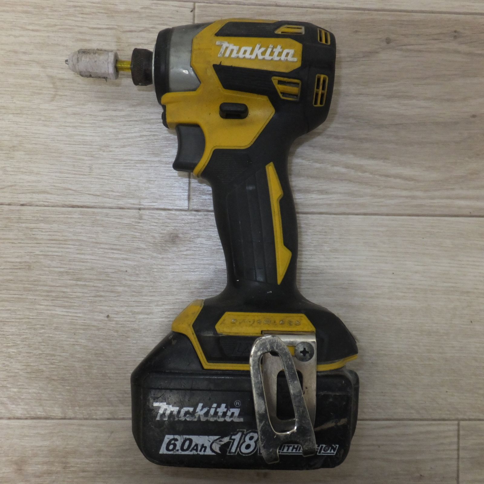 バッテリ BL1860B