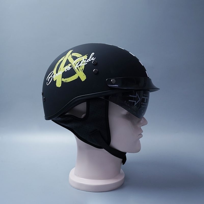 ビンテージ　ハーフヘルメットバイザー付き　半ヘル　旧車 ハーフヘルメット 半キャップ 半ヘル 内蔵レンズ付き バイザー