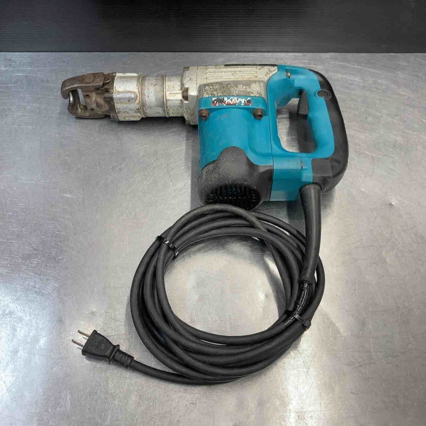 中古品】 マキタ(makita) 電動ハンマ HM0830 【東大和店 中古品】 マキタ(makita) 電動ハンマ HM0830 【東大和店
