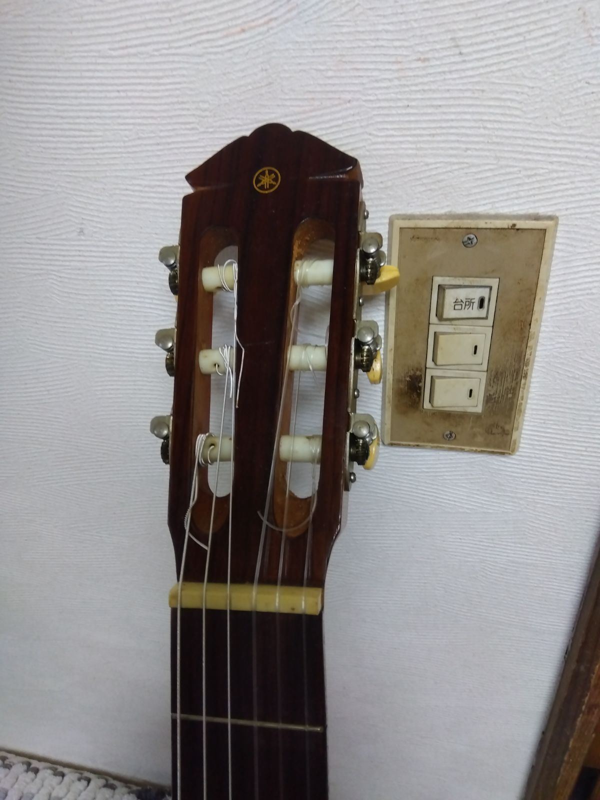 クラシックギターYAMAHA G-120D Top単板サイドバック、ローズウット 
