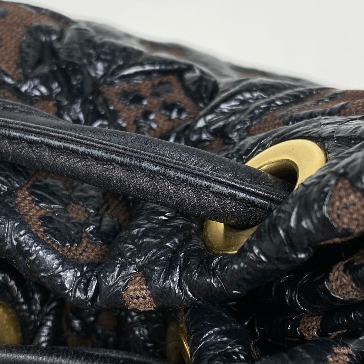 ルイ・ヴィトン Louis Vuitton スクイーチ 巾着型 モノグラムエルヴィ