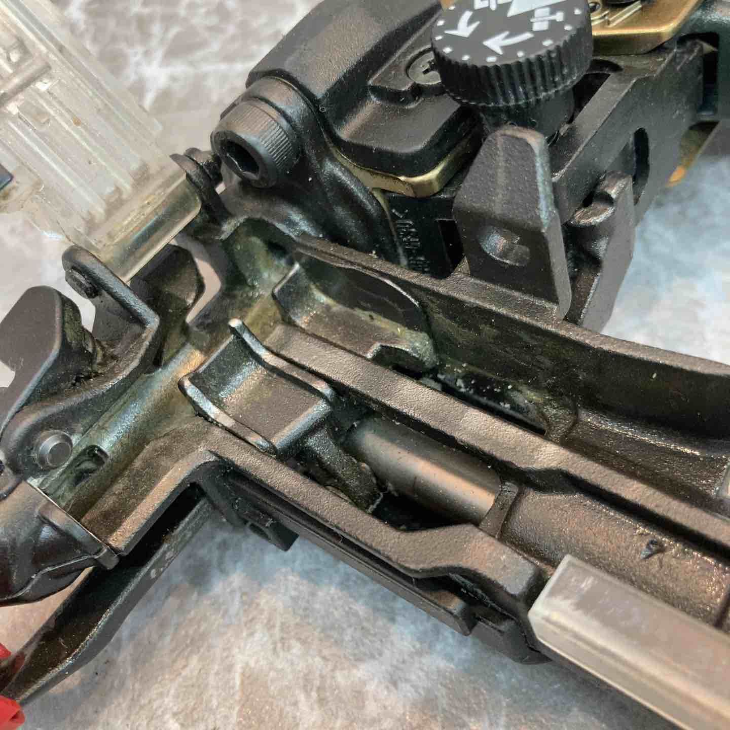 日立工機 高圧エアネジ打ち機
