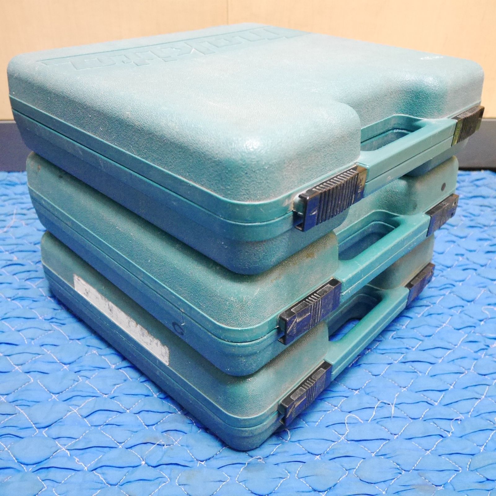 送料無料 3点まとめ売り マキタ 常圧 仕上 釘打 AF502 ピン タッカー AF351 型式 不明 エアー ツール 工具 makita 現状品 HRDEVELOPMENT_JP