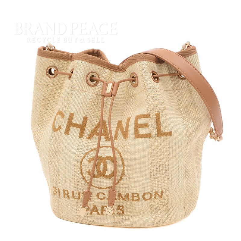 CHANEL ドーヴィル デニムクラッチ マルチポーチ - メルカリ 
