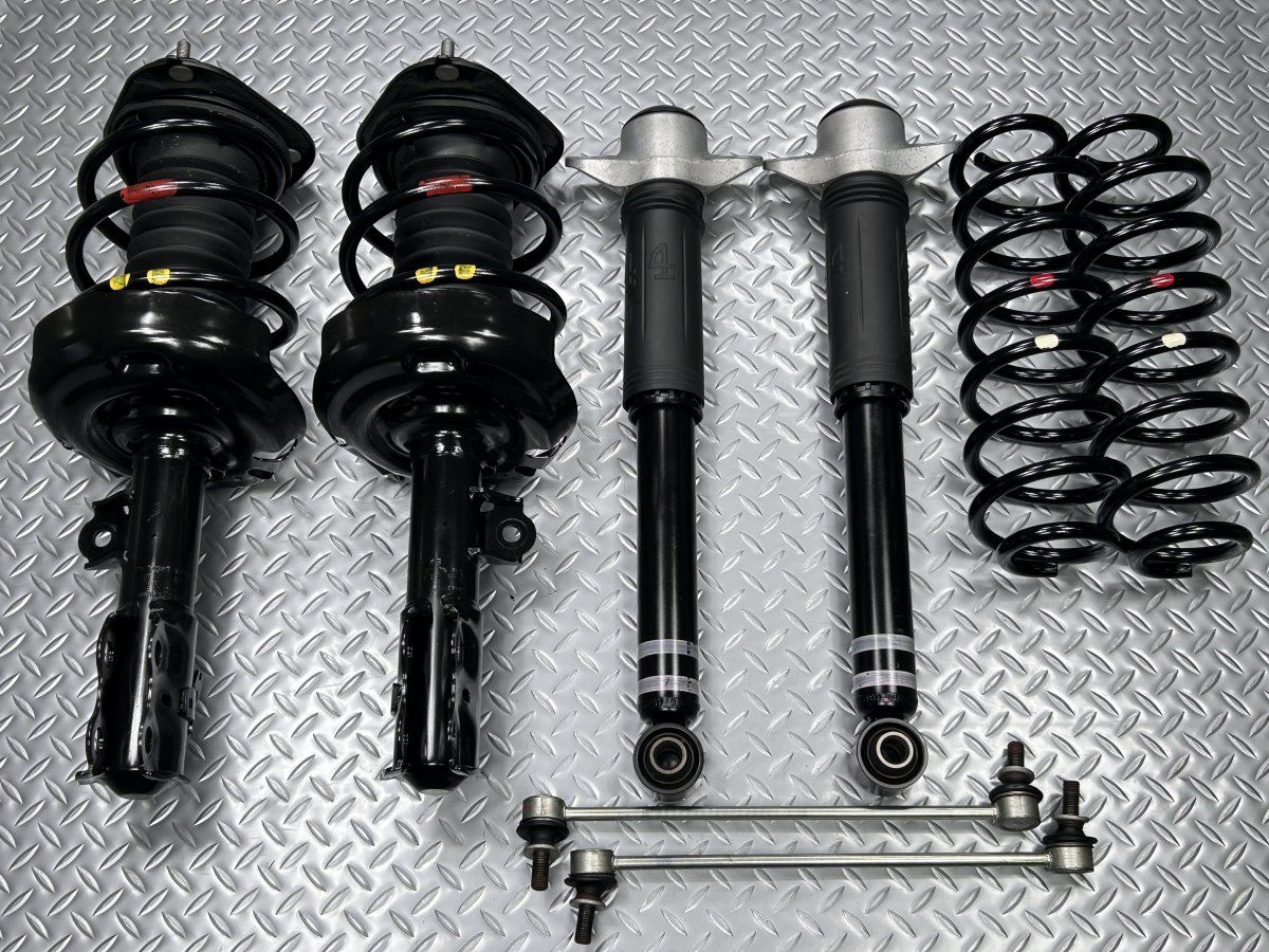 送料無料【中古】210系カローラツーリング 純正サスキット 品番48510-12L50/48520-12L50/48530-12N00 ZWE211/213/214/215/ZRE212/NRE210(24020139)