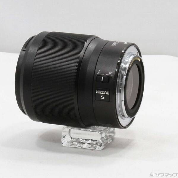 〔 品〕 NIKKOR Z 50 mm f 1 8 S 262