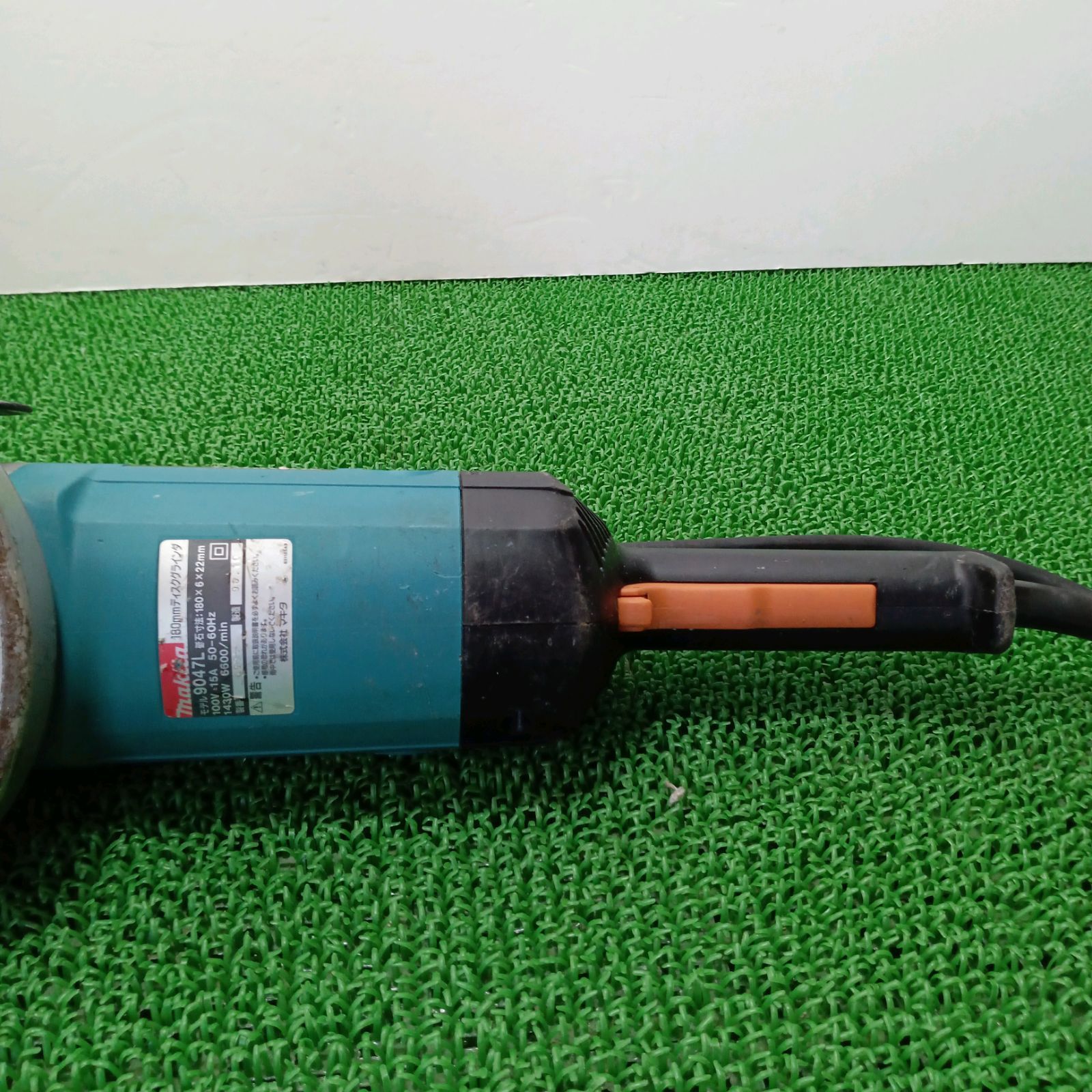 makita180mmディスクグラインダ9047L