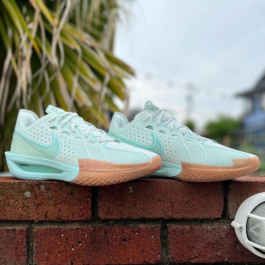 NIKE AIR ZOOM G.T. CUT 3 ナイキ エア ズーム GT カット 3 【MEN'S