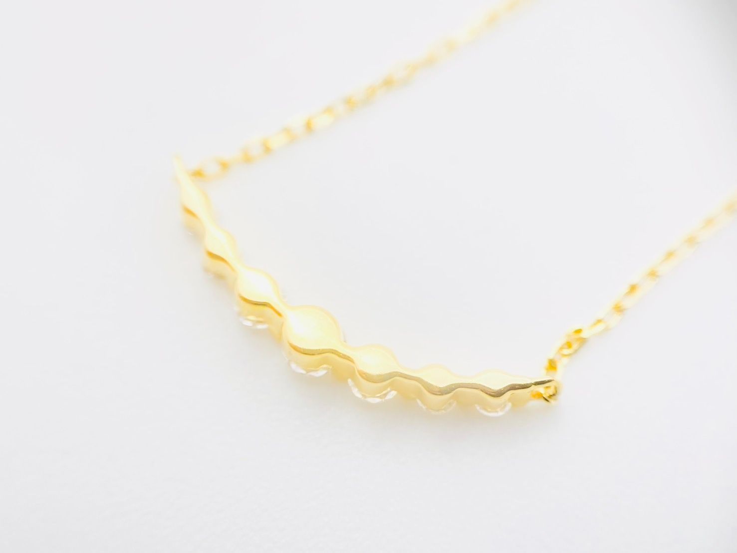 ☆agete アガット K18YG 7Pダイヤモンド 0.13ct ライン リズム