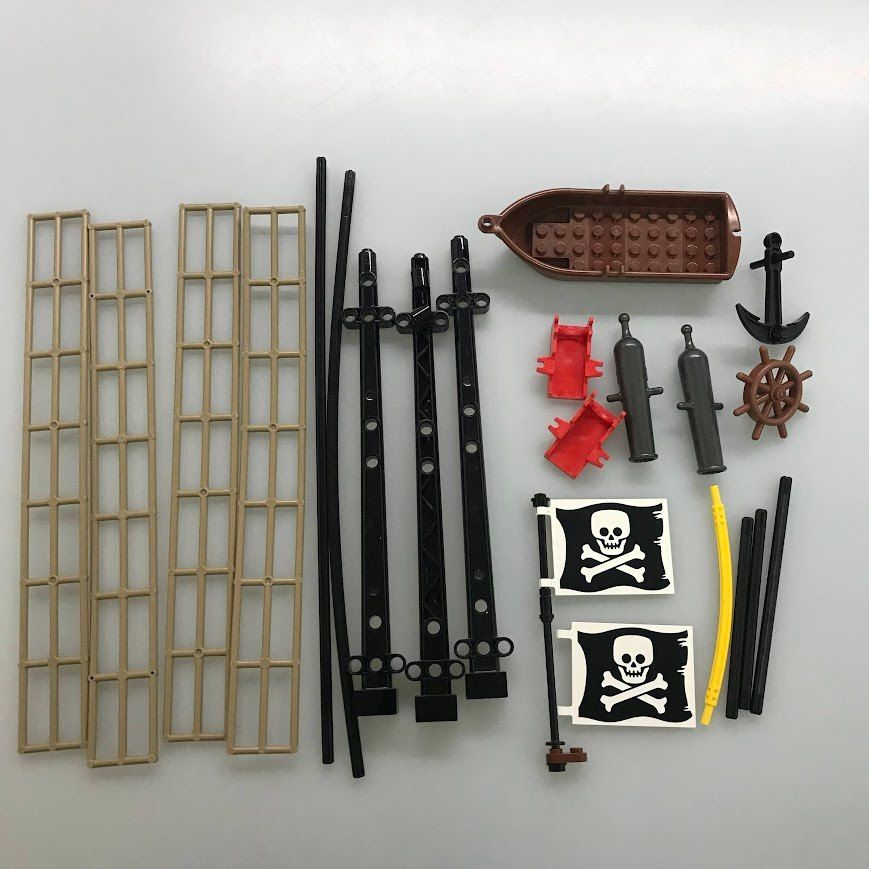 正規品 中古 LEGO レゴ Ideas 21322 赤ひげ船長の海賊島 現状品 一部