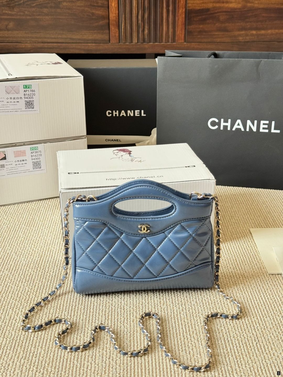 今日特価】Chanel 24a 31bag Mini シャネル 24a 31 バッグミニ