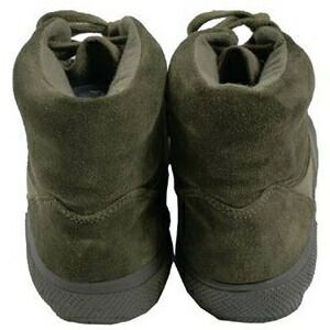 トレーニングシューズ