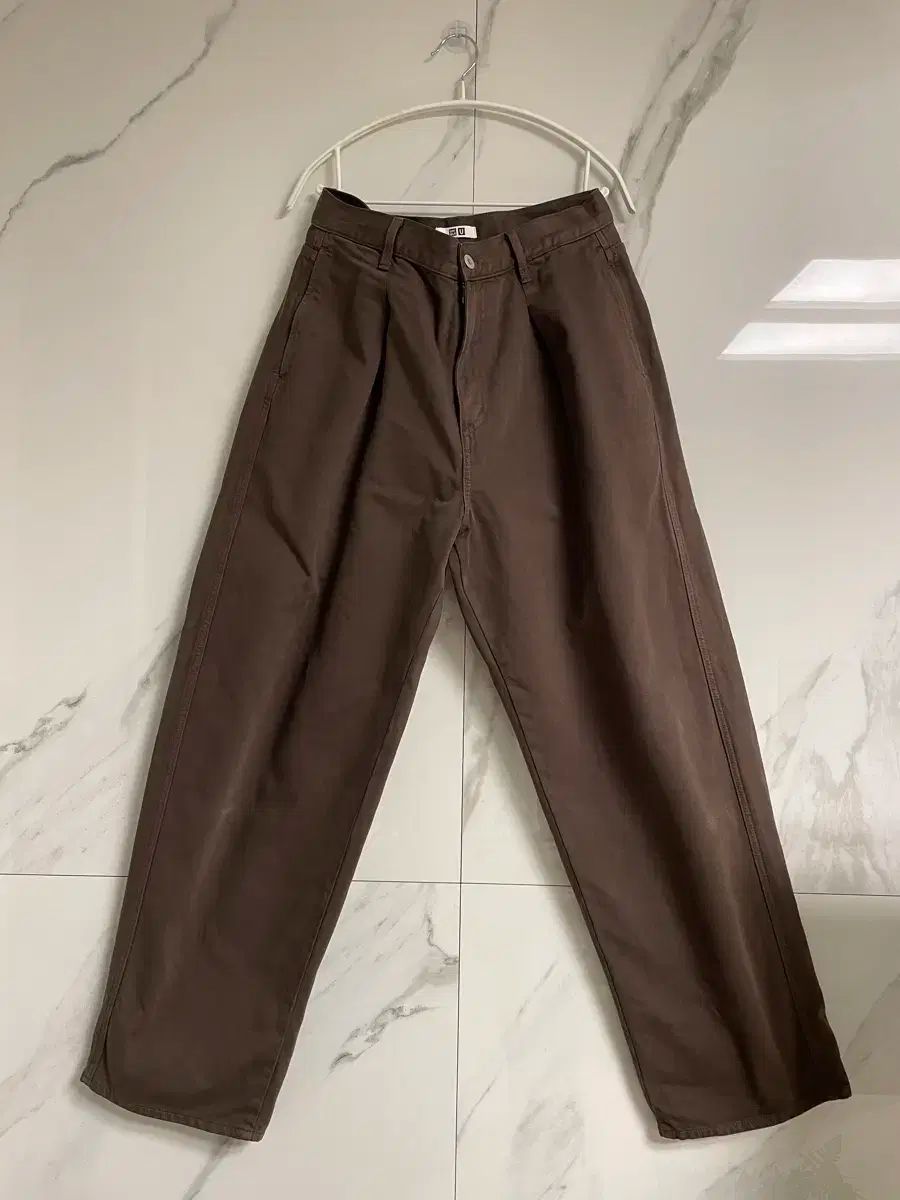 28 UNIQLO U 24 f|w デニム タックパンツ まとめ