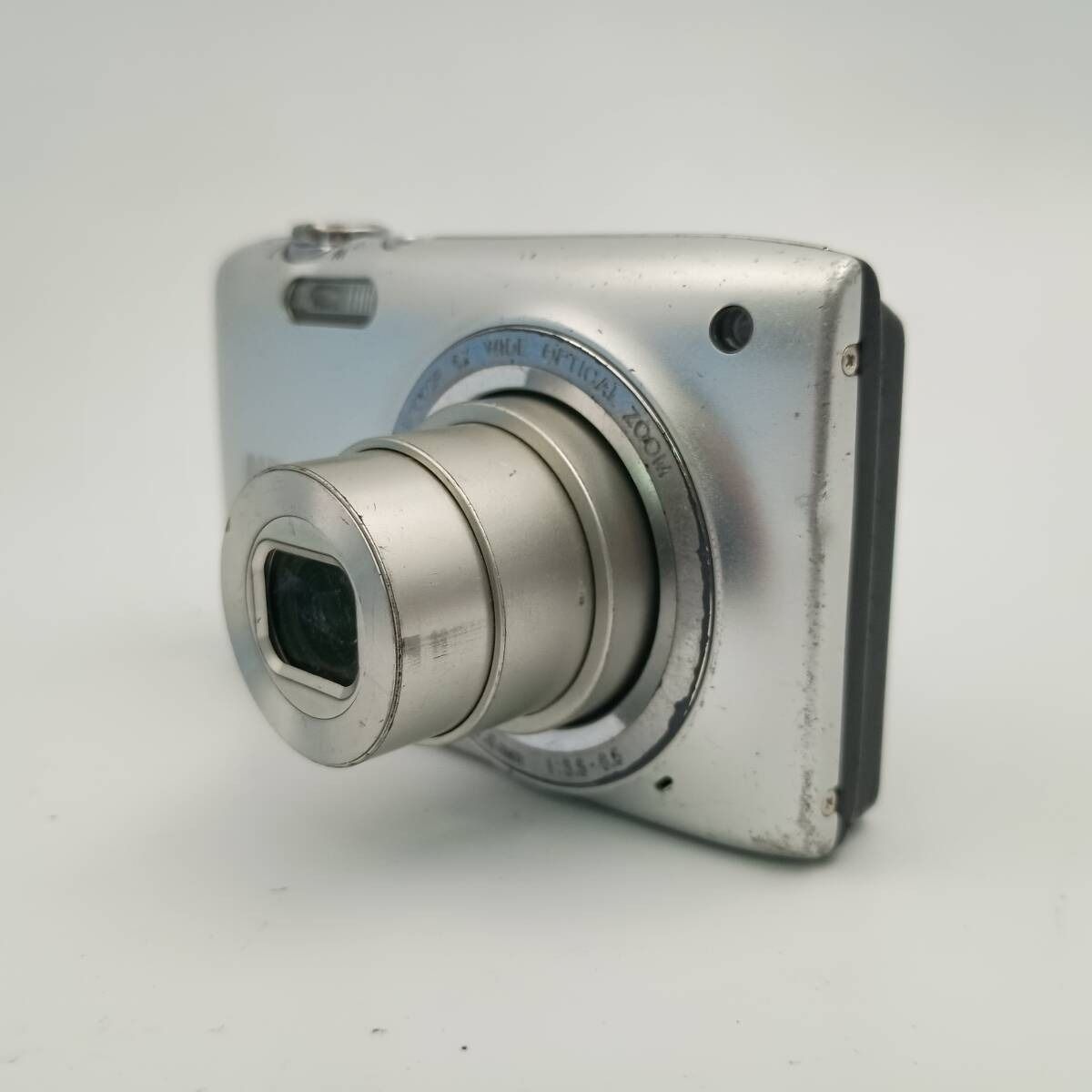 【美品】Nikon COOLPIX S2700 シルバー Nikon Coolpix S2700 Silver コンパクトデジタルカメラ シルバー