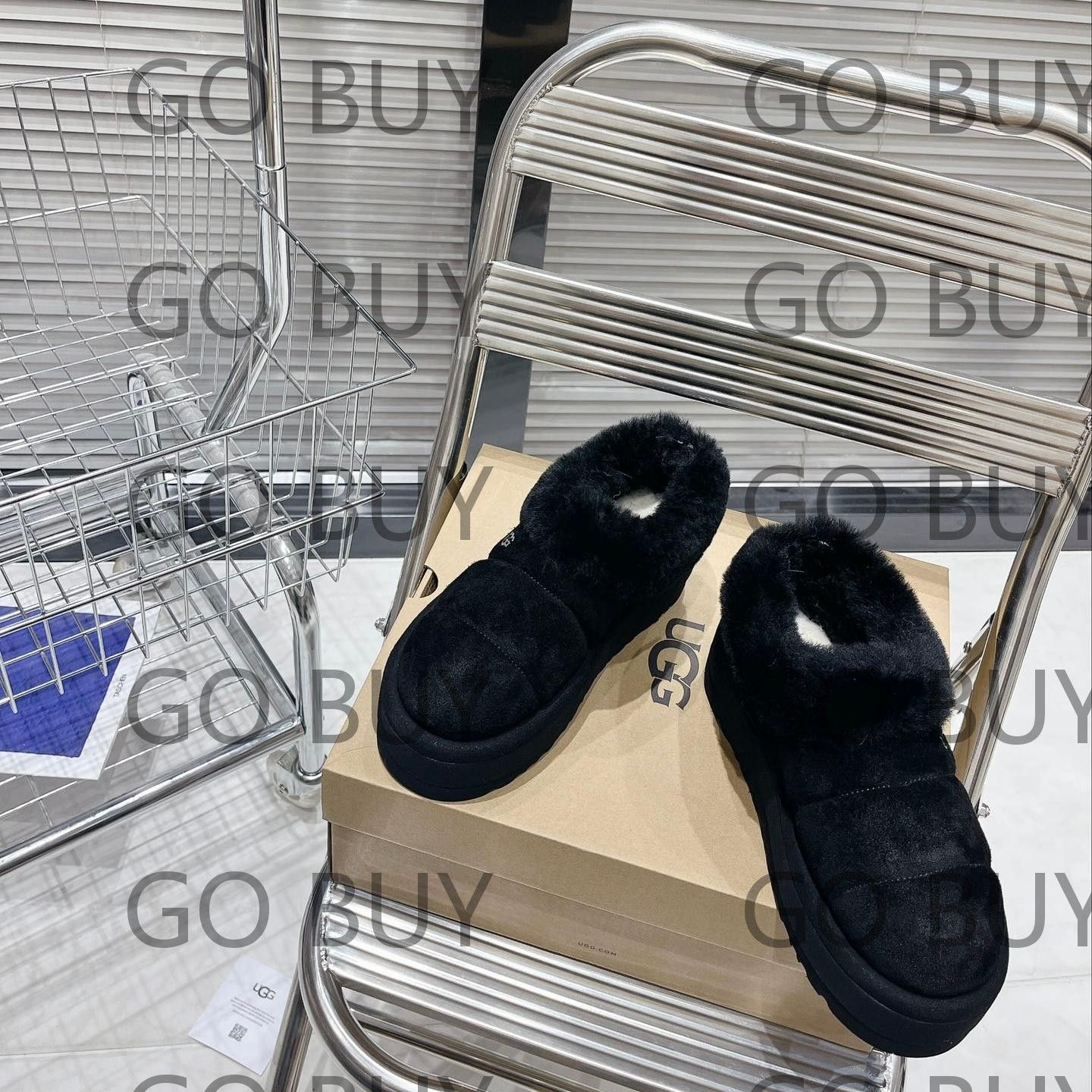 人気 美品 UGG アグ レディース タズリータ Tazzlita 箱付 23-2 - メルカリ 