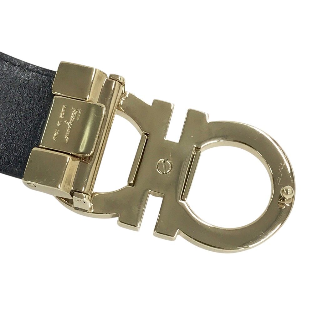 Ferragamo サルヴァトーレ