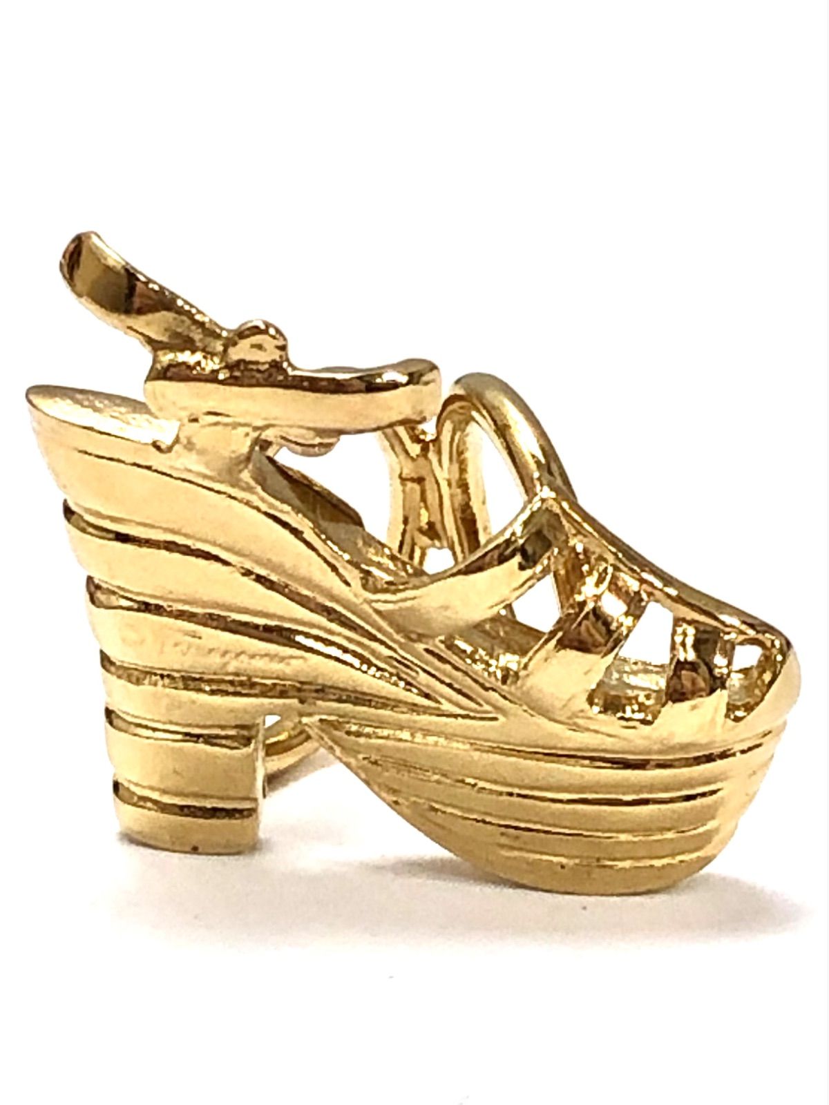 フェラガモ パンプスモチーフ スカーフリング Salvatore Ferragamo 18700107