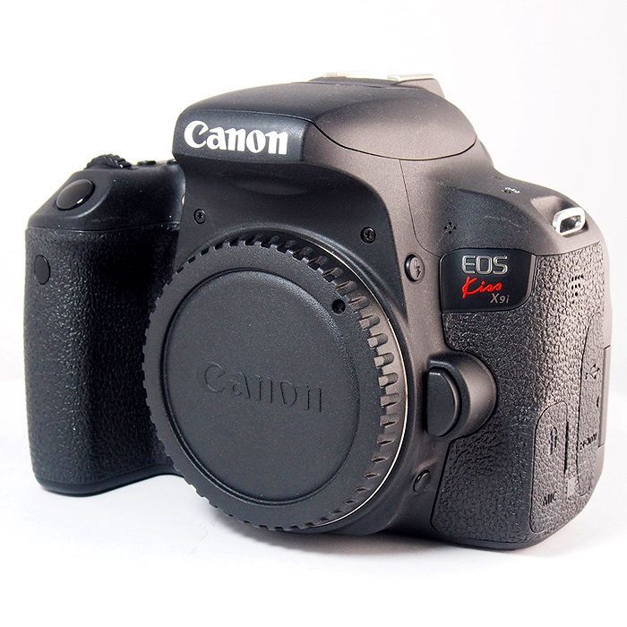 EOS Kiss x9i EF-S 18-135 IS USM Kit 中古】(キヤノン) Canon EOS