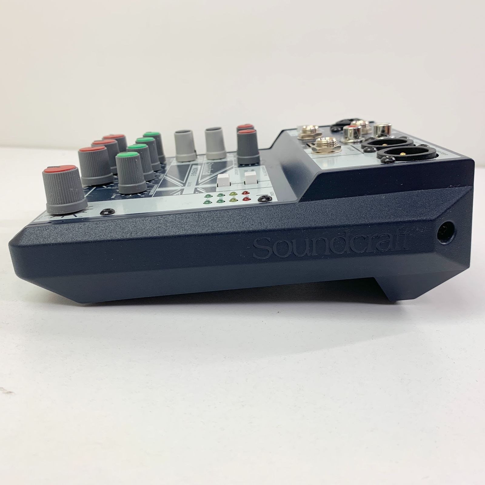 【美品/ケース付】Soundcraft Notepad-5 アナログミキサー Amazon | Soundcraft Notepad-5 ミキサー | ミキサー | 楽器