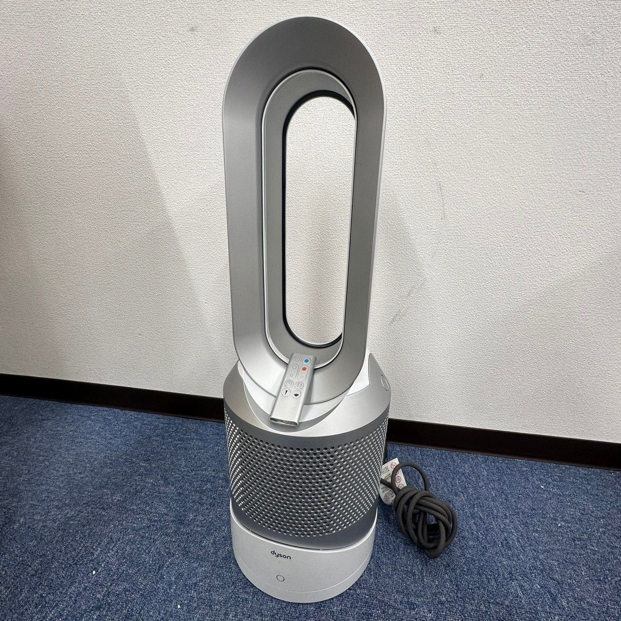 ダイソン Dyson 空気清浄機能付きファンヒーター Pure Hot+Cool HP01 