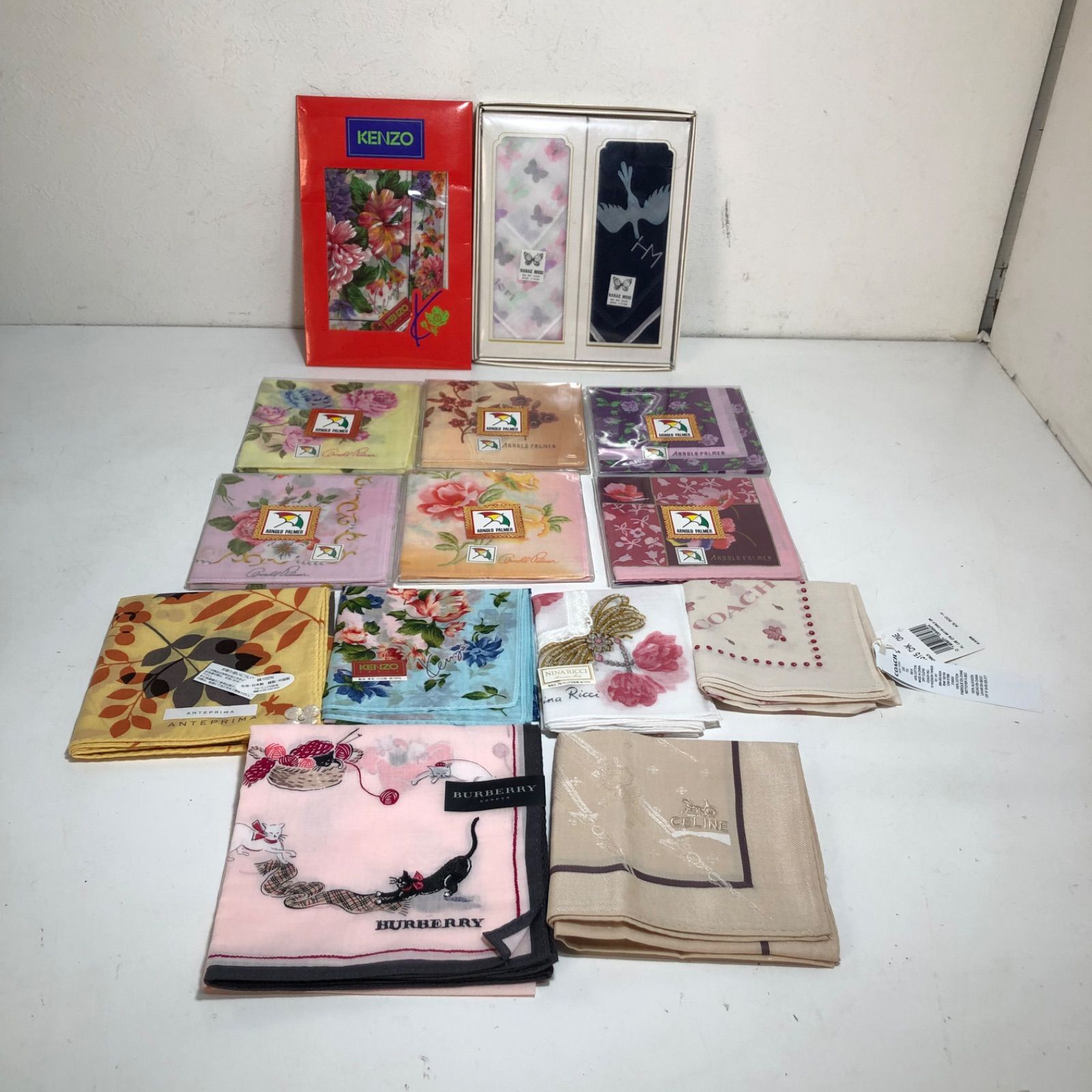 ☆ブランドハンカチ 15枚まとめ売り (新品×14枚、中古品×1枚 