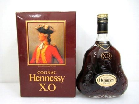 ブランデー コニャック ヘネシー HENNESSY X.O 700ml 40度 金キャップ ゴールドキャップ 箱入り 洋酒 古酒 未開栓