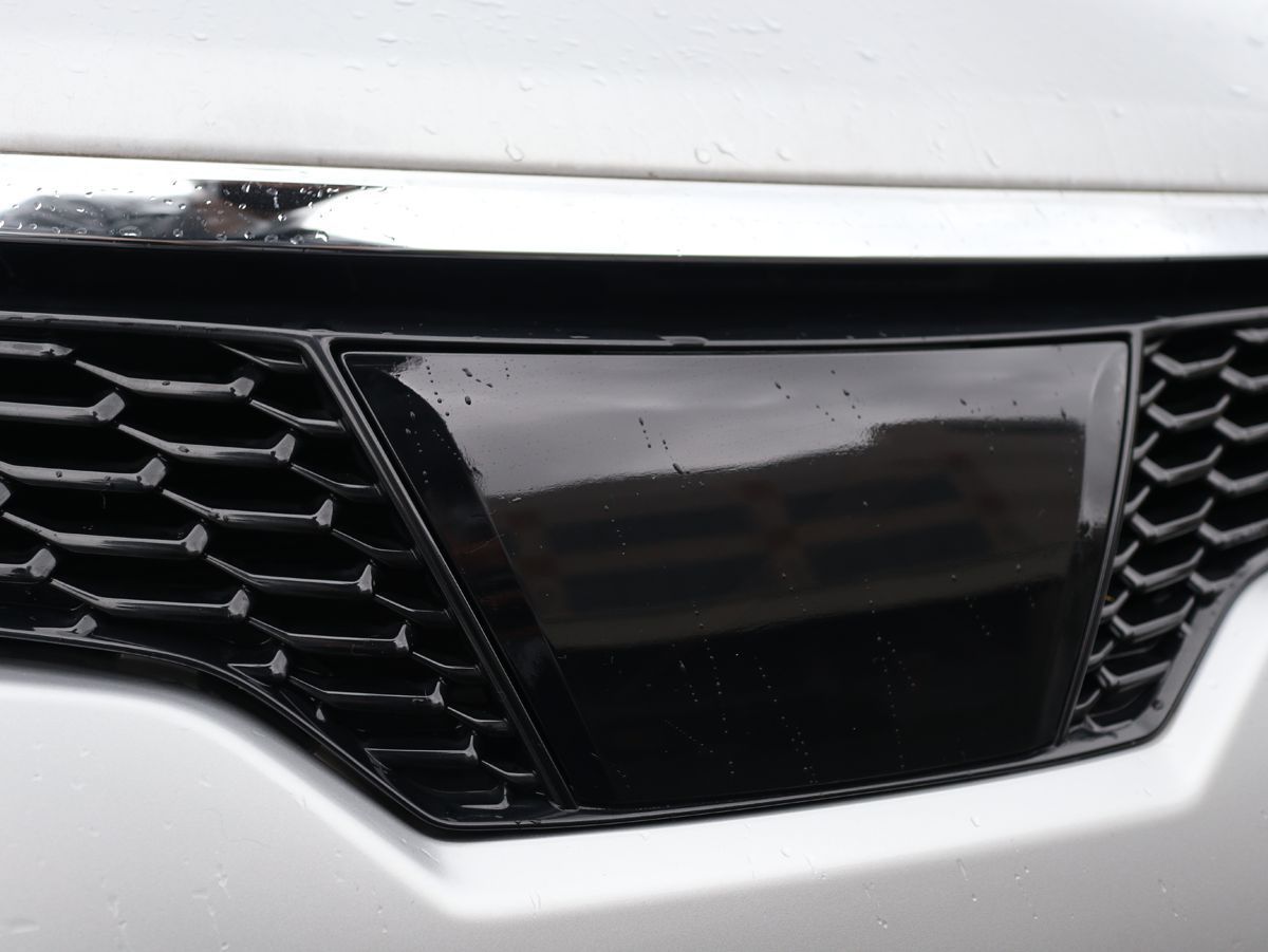 Tint+カット済エンブレム スモークフィルム(ブラックスモーク 5％)130マークX GRX130/GRX133/GRX135 後期