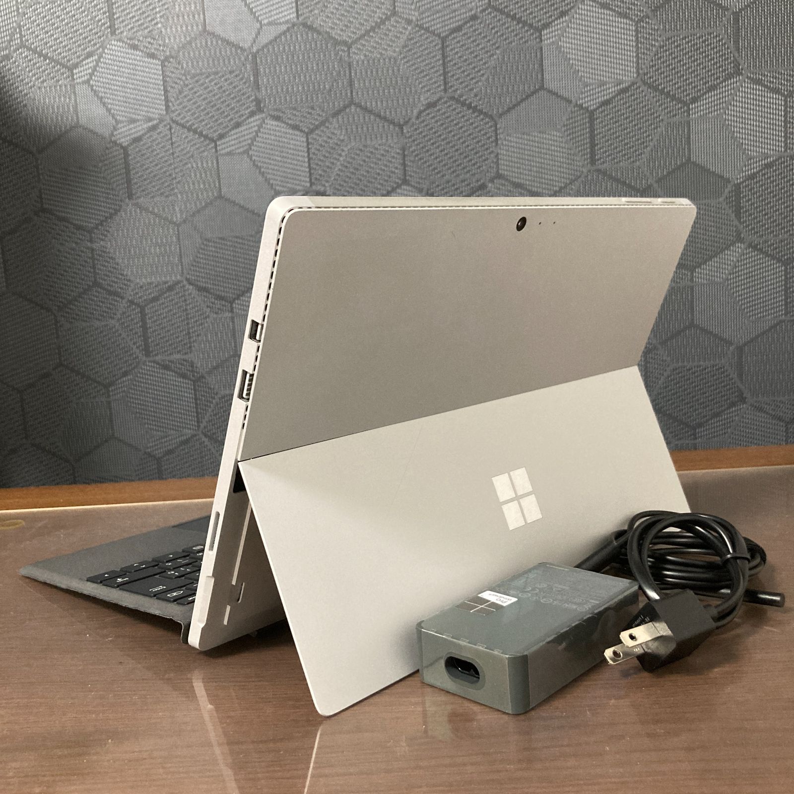 安心の3か月保証♪】Surface Pro4 i5 6300U 4GB SSD 128GB 軽量766g