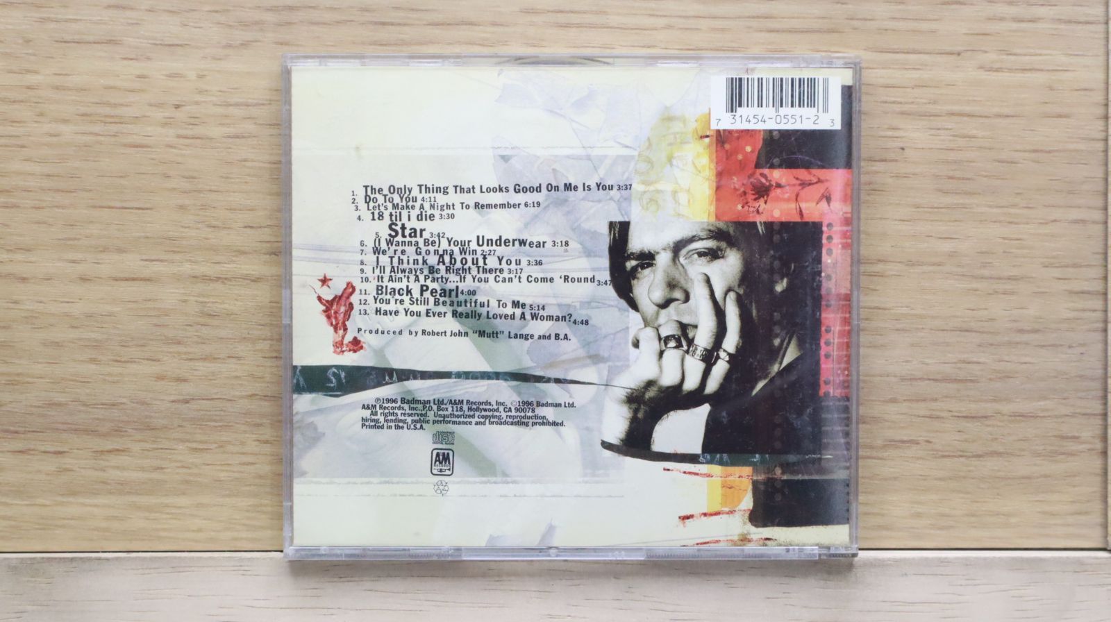 Bryan Adamsファンの方々！CD8枚セット＋ケース Bryan Adamsファンの方々！CD8枚セット＋ケース