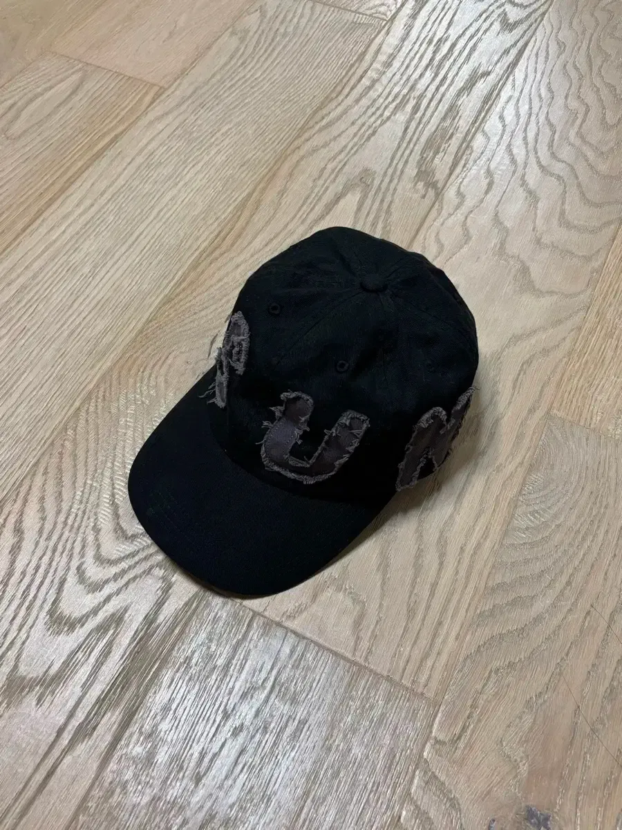 SUNLOVE ネイビーキャップ 新品未使用❗️ ネイビー（紺）系 SUNLOVE(サンラブ) キャップ(レディース