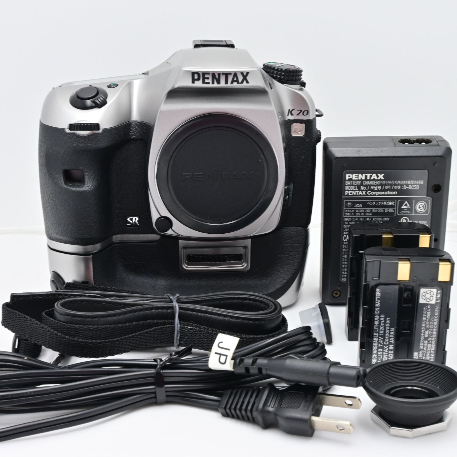 シャッター回数『810』ペンタックス PENTAX K20D チタンカラー 