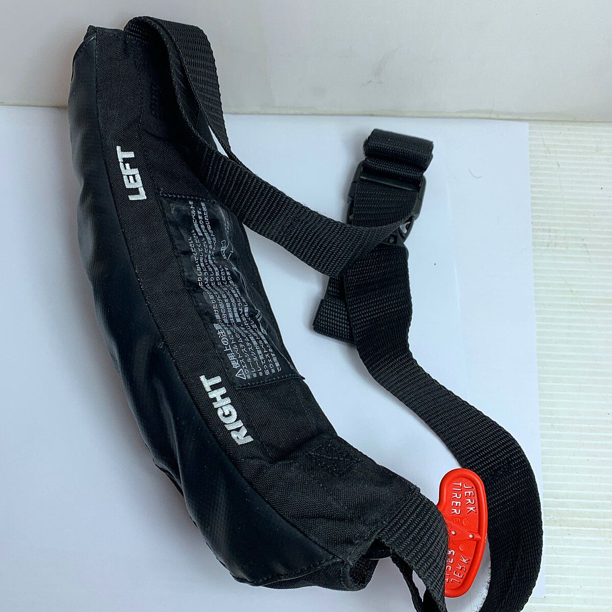 Ripple Fisher 膨張式ライフジャケット(水感知機能付） 特許取得