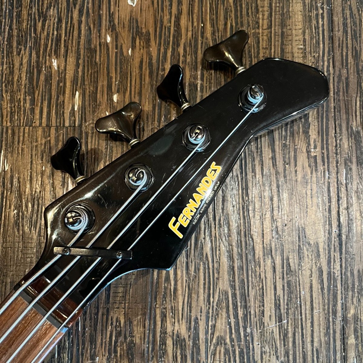 Fernandes FRB-55 REVOLVER Electric Bass エレキベース