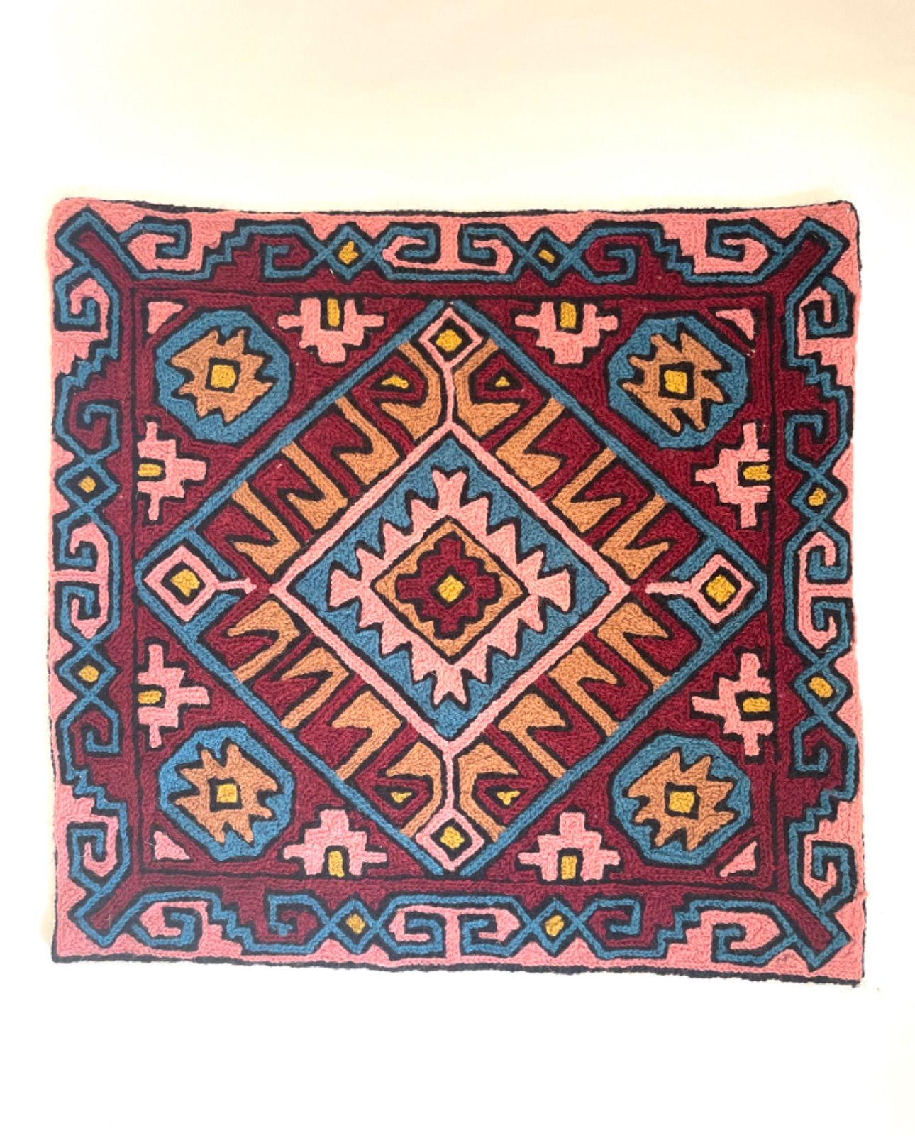 ウズベキスタンウール刺繍クッションカバー／1点もの