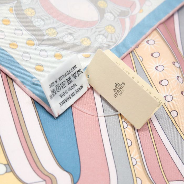 エルメス HERMES スカーフ カレ45 シルク プチカレ ELECTRIQUE