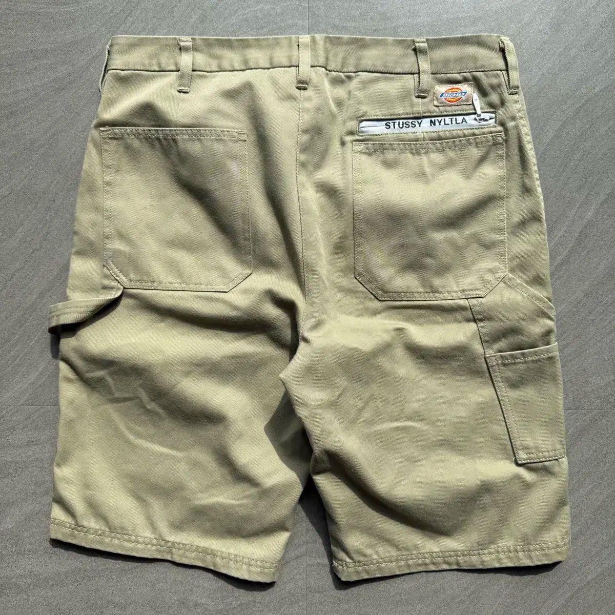 STUSSY(ステューシー) DICKIES(ディッキーズ) カーペンター STUSSY(ステューシー) DICKIES(ディッキーズ) カーペンター