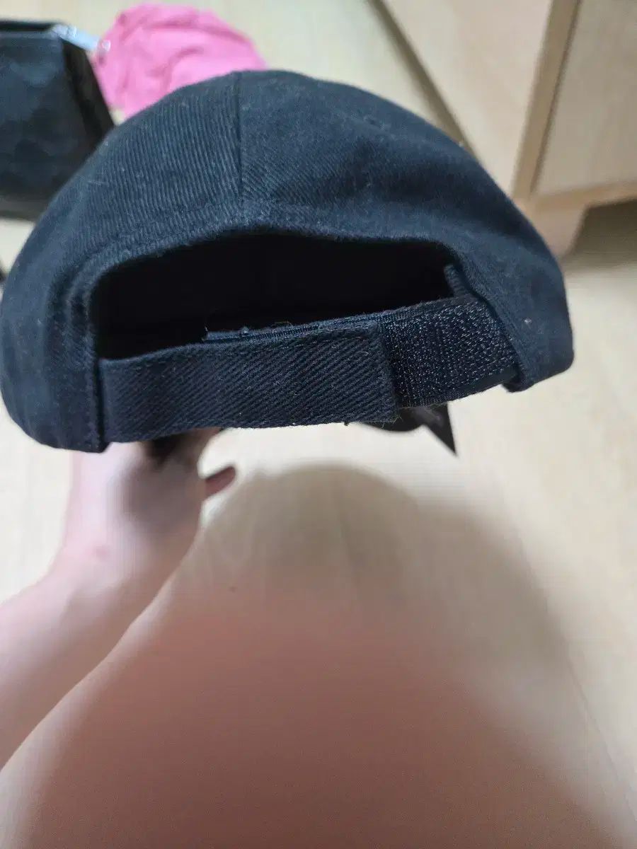 バレンシアガボールキャップファーム