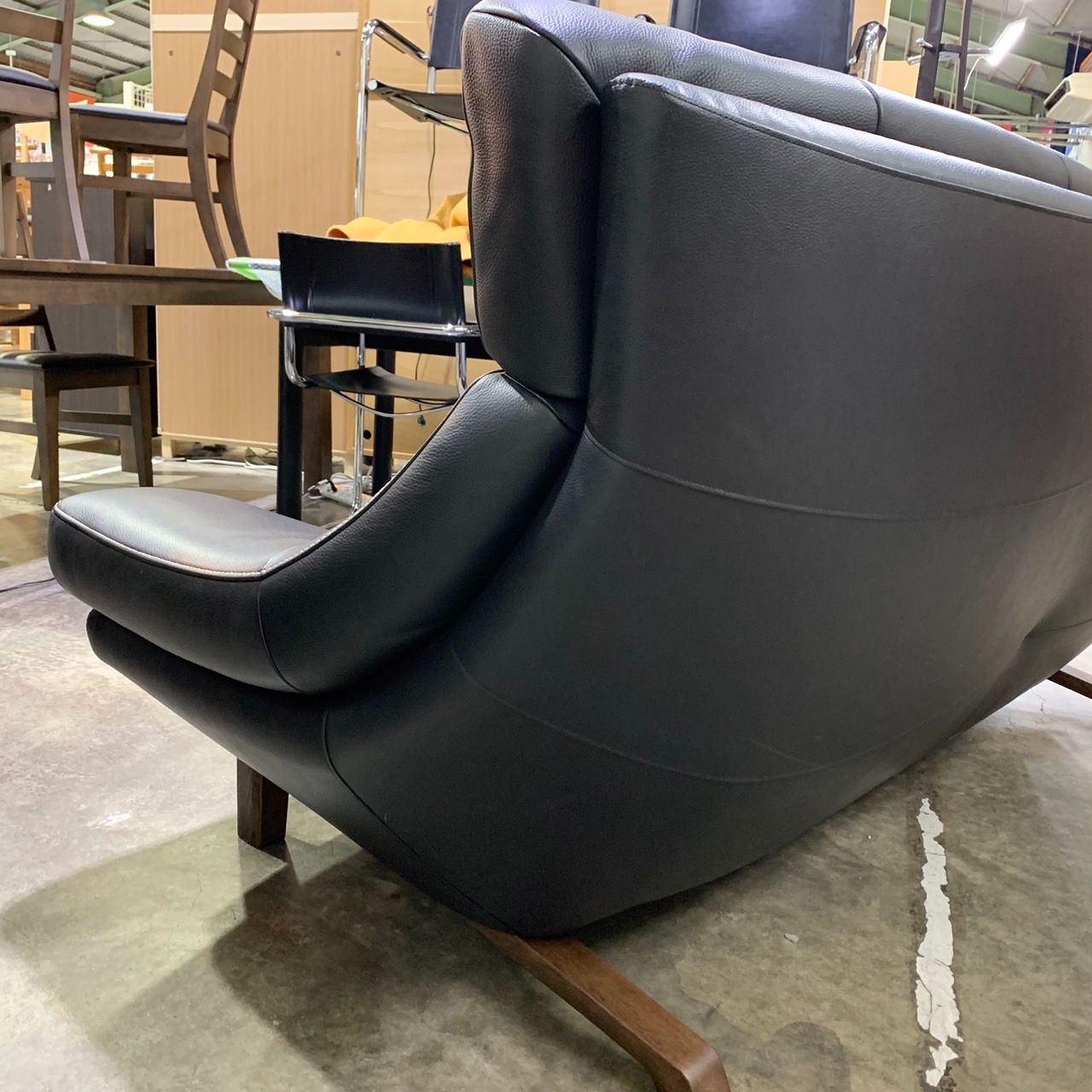 karimoku カリモク 3Pソファ 本革ソファ ZU4622K スタイリッシュ モダン カリモク ソファ 本革張 ZU4622K 幅189cm 2人掛椅子 モカブラウン色
