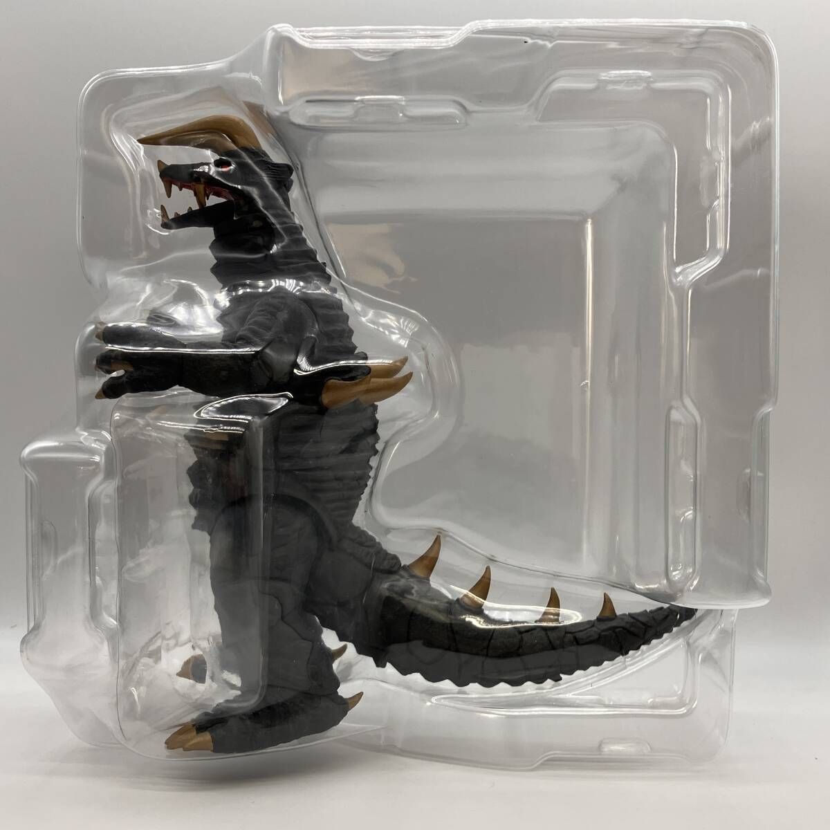 初期版 フィギュアーツ ブラックキング (帰ってきたウルトラマン) 初期版 フィギュアーツ ブラックキング (帰ってきたウルトラマン) 帰っ