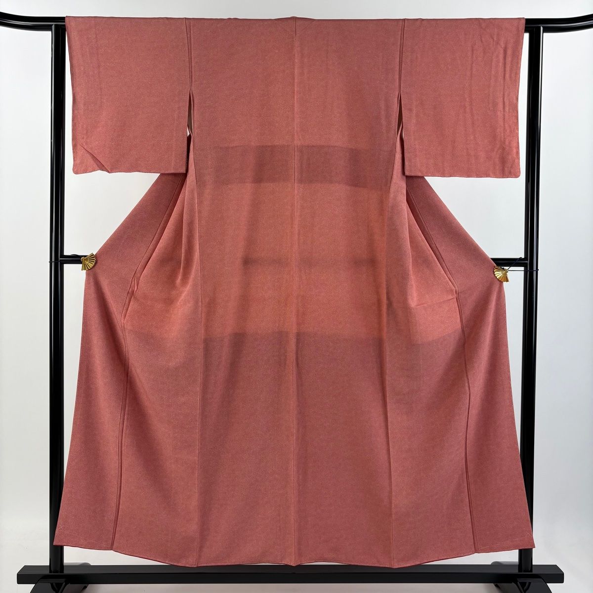 着物単品　美品　袷　正絹　作家　鮫小紋　江戸小紋　落款　身丈153 裄丈64 江戸小紋 身丈153cm 裄丈62.5cm S 袷 樋口実 落款 鮫 朱色 正絹 美品