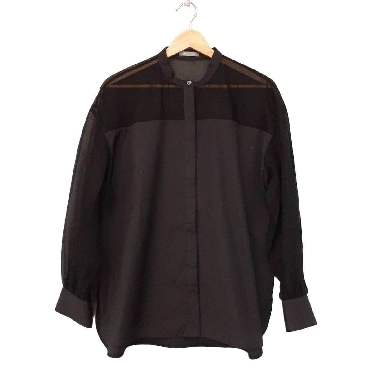 お得，限定セール セオリーリュクス theory luxe 長袖シャツブラウス サイズ40 M - カーキ レディース 美品 トップス