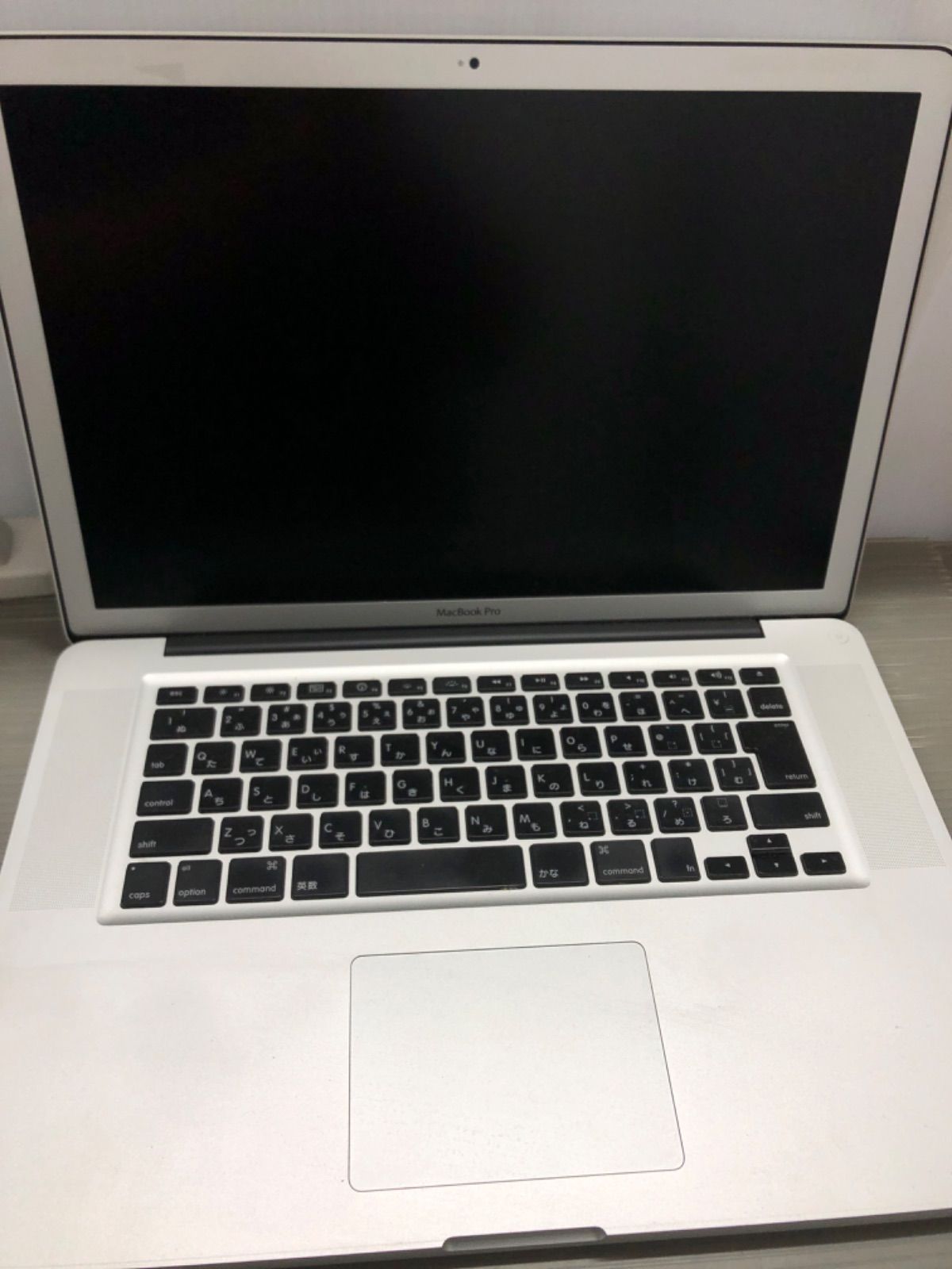 【管M】[ジャンク品] Apple MacBook Pro A1286 メモリ/HDD欠品 タッチパッド割 キーボード欠け (306) Apple Macbook A1286 (15-inch， Mid 2010） ジャンク品 Refurbished