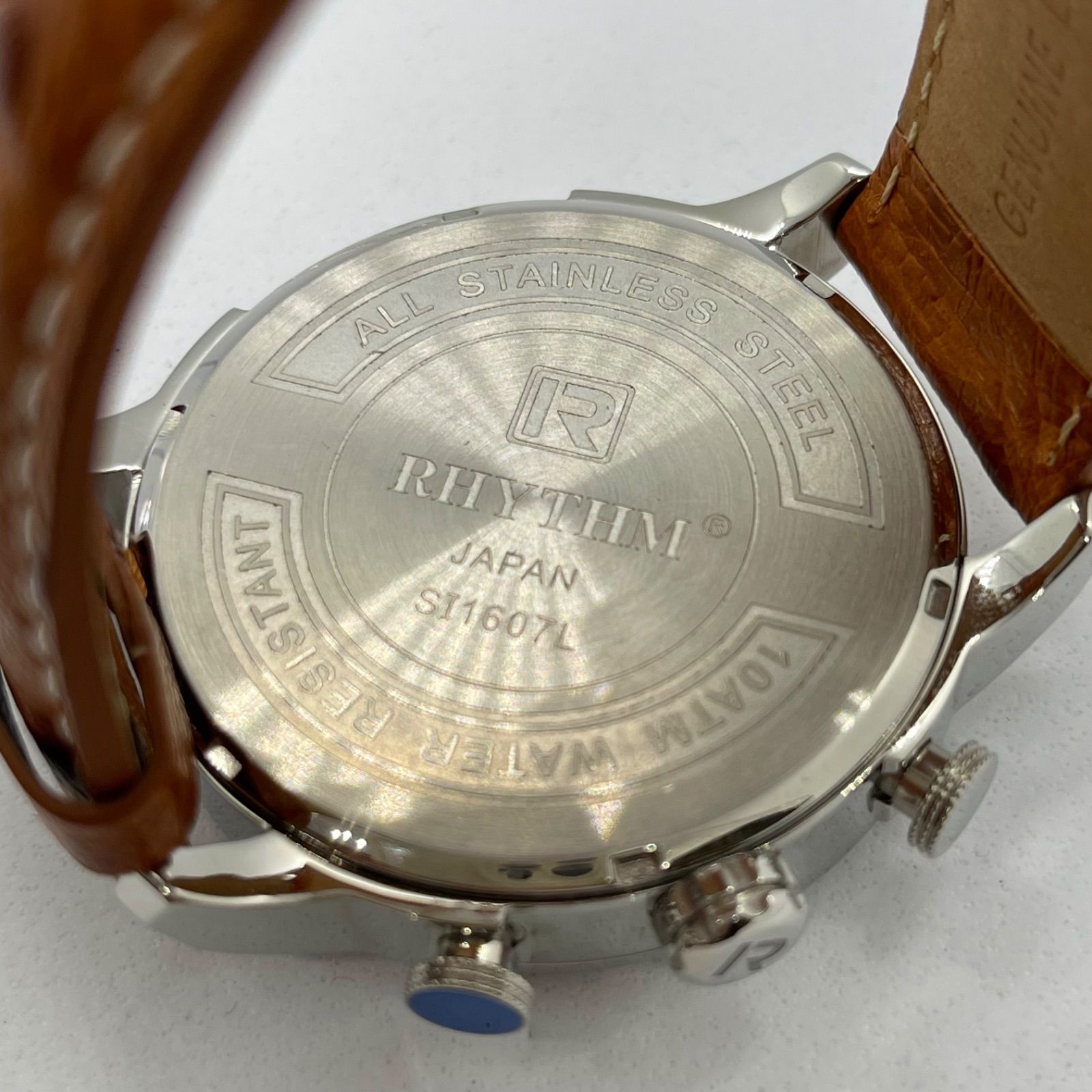 RHYTHM リズム　美品　茶系　ブラウン　レザーベルト　日本製　クロノグラフ　アナログ　メンズ腕時計　文字盤白　アイボリー　SI1607L  ステンレススティール