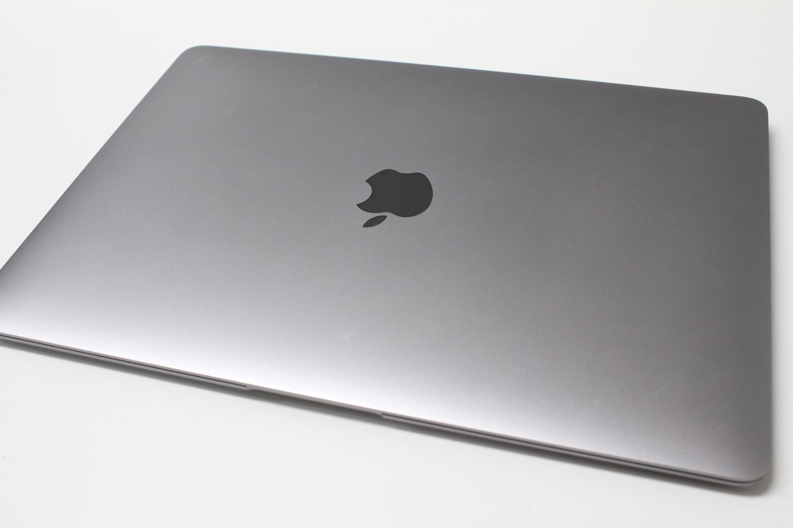 MacBook Air Retina 13インチ 2019 512GB 16GB MVH82J A ④