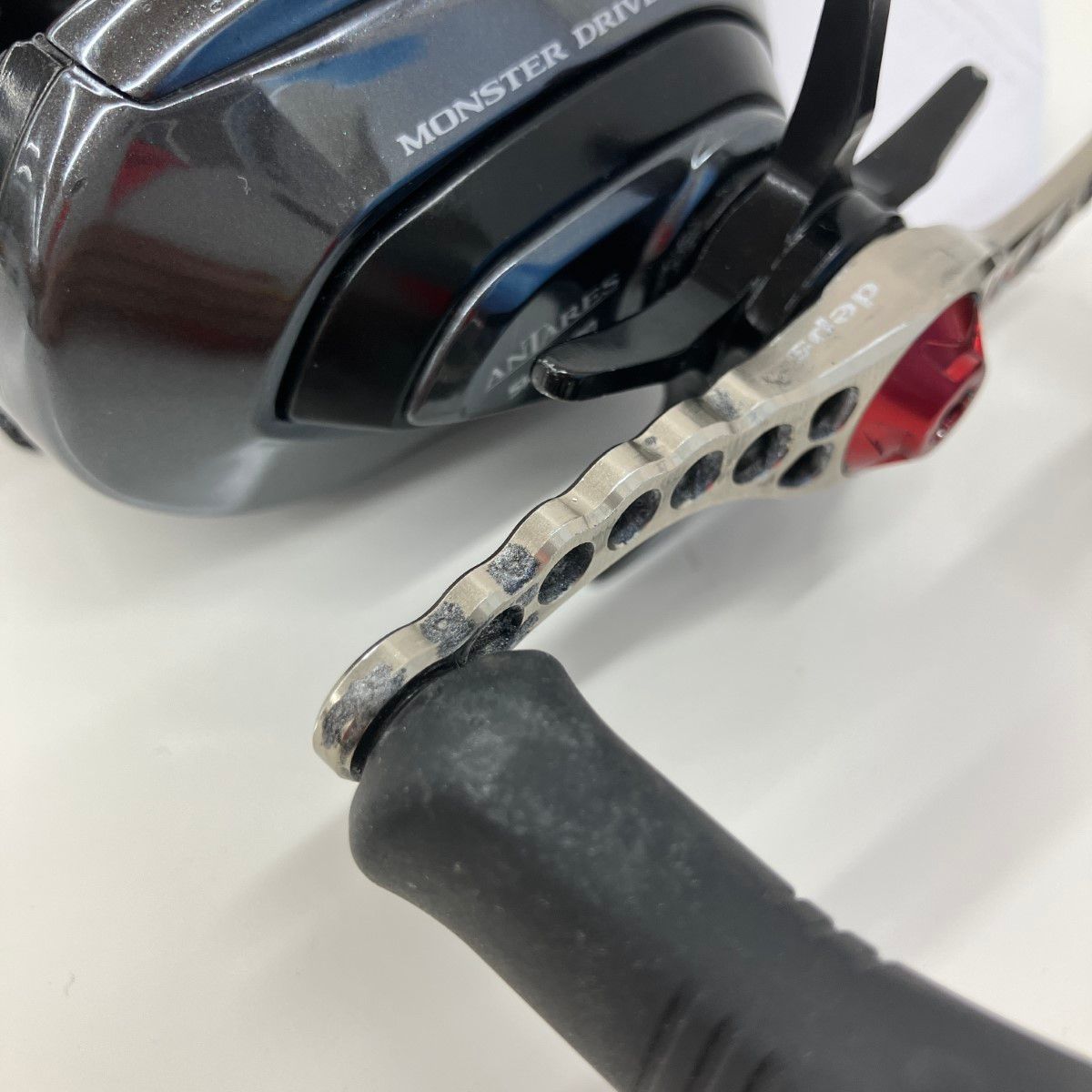 釣り用品 リール ベイトリール SHIMANO 03874 キズ有 村田基サイン入り