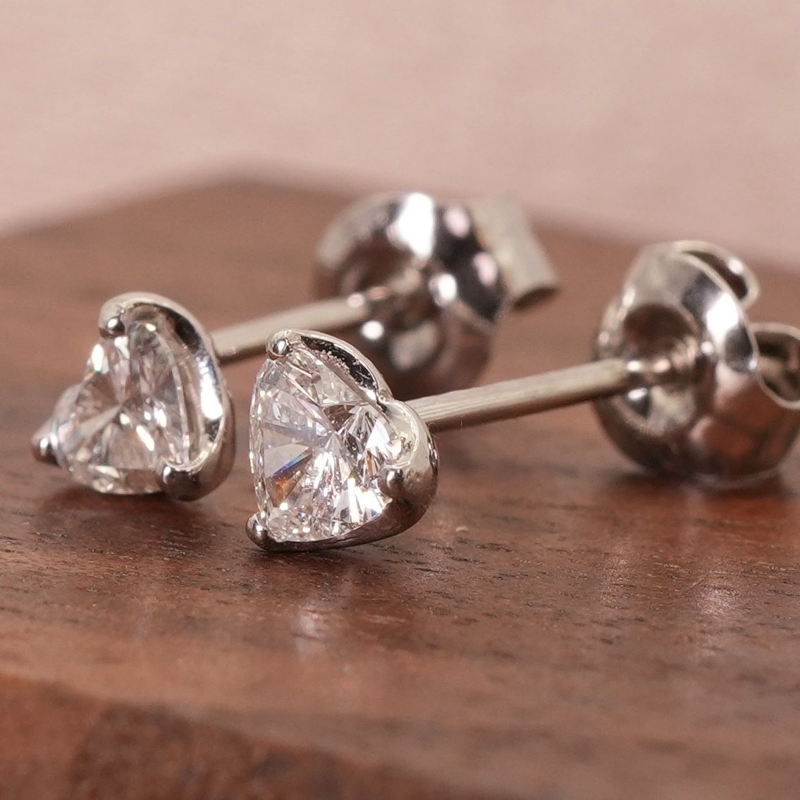 VENDOME AOYAMA ハート型チャーム ピアス VENDOME AOYAMA ハート型チャーム ピアス VENDOME AOYAMA ハート