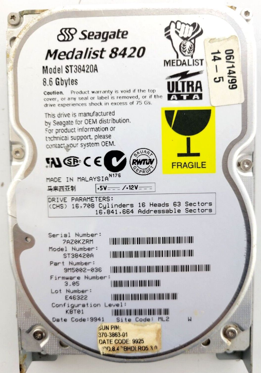 SEAGATEメダリスト モデル: ST38420A 8.6 Gバイト ハードドライブ Ultra ATA 370-3863-01