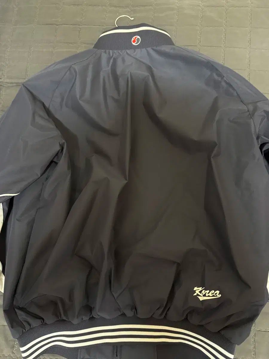 Nike Dodgers Bryant 24 ジャージ L グレー 日本未発売 Nike Dodgers